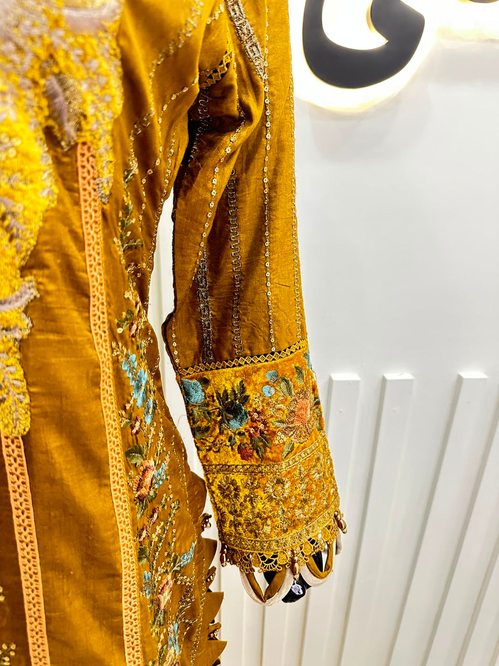Naqshe Chiffon Catalog B19