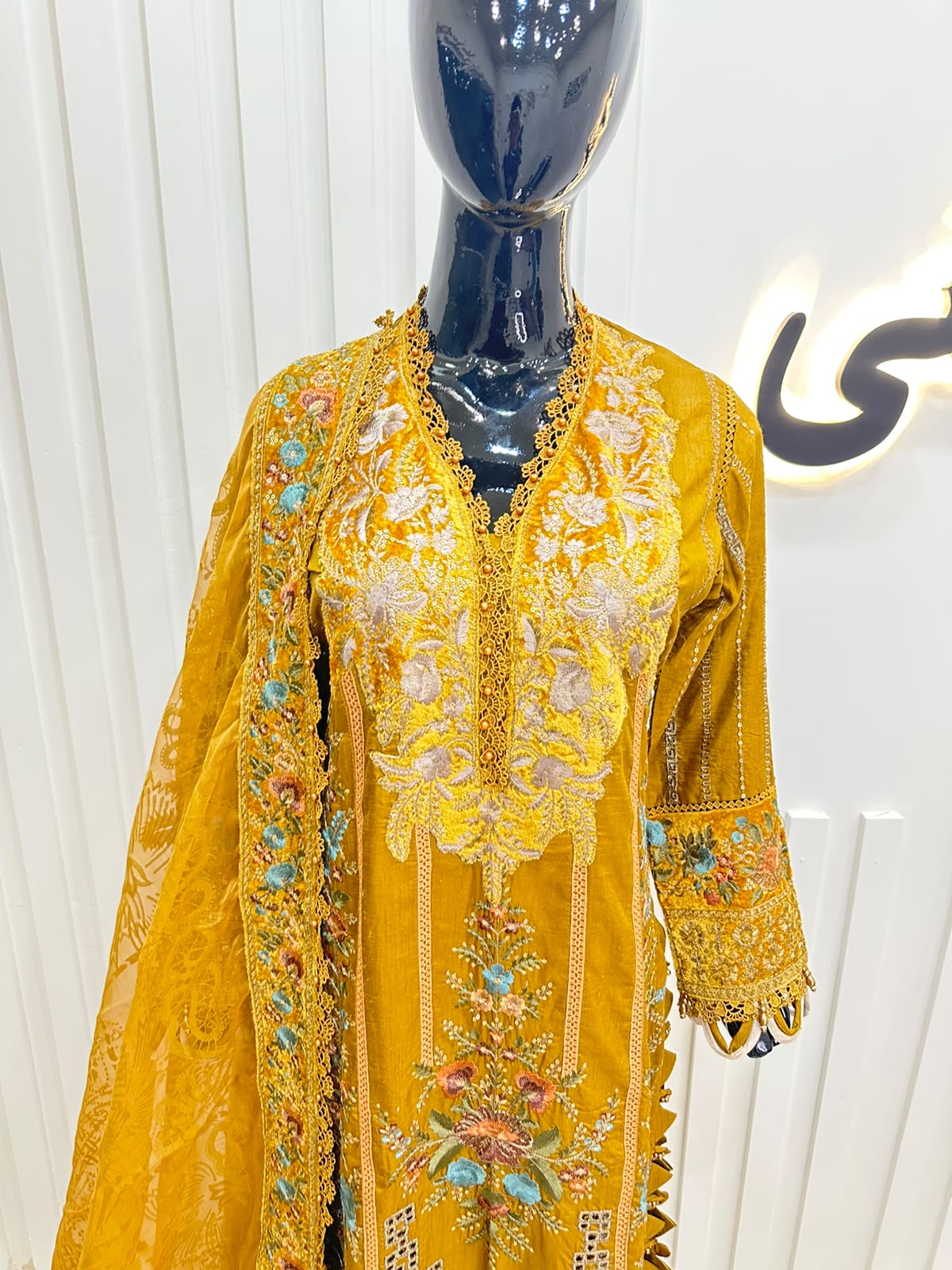 Naqshe Chiffon Catalog B19