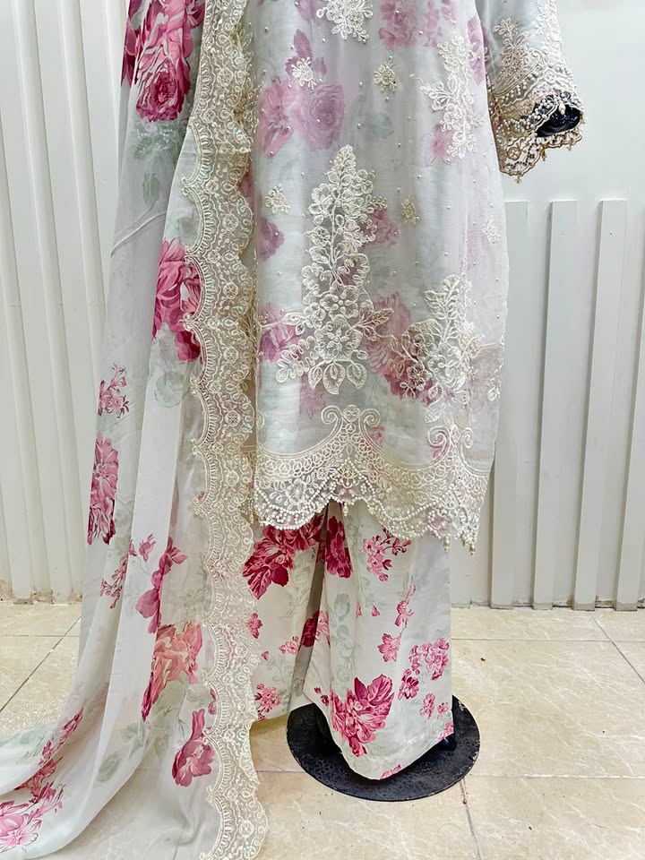 Naqshe Chiffon Catalog B31