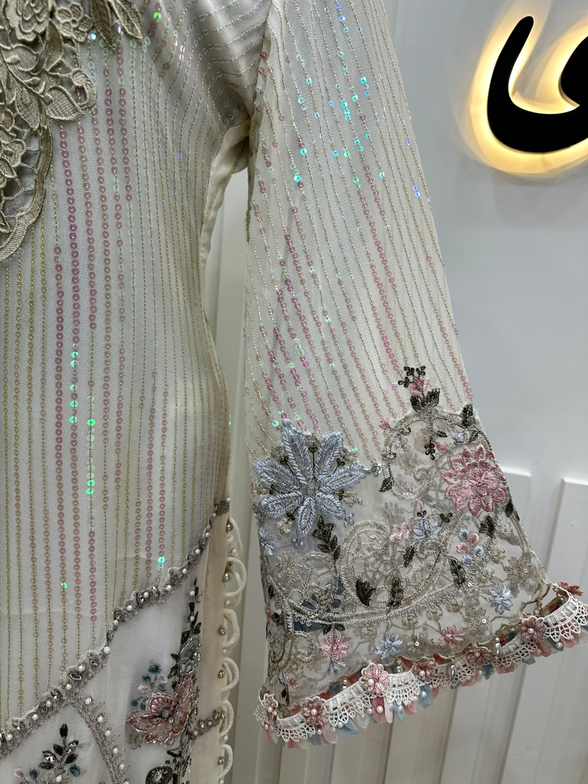 Naqshe Chiffon Catalog B04