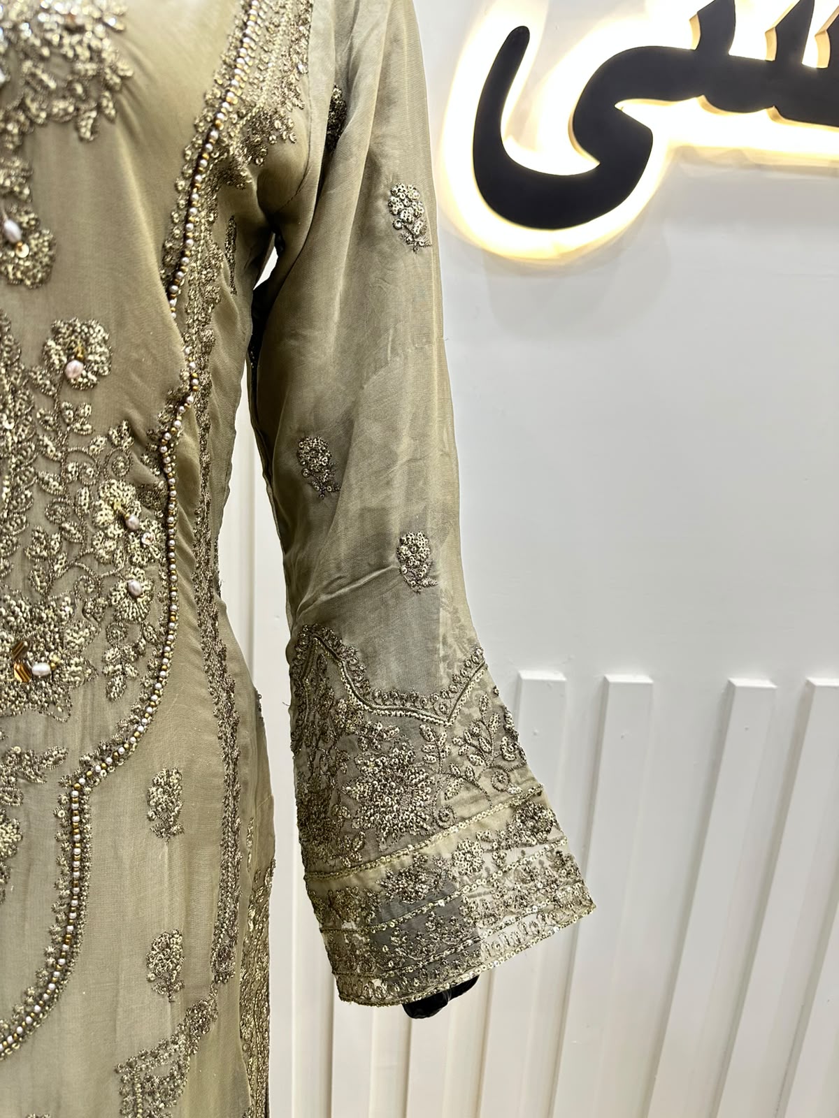 Naqshe Chiffon Catalog B05