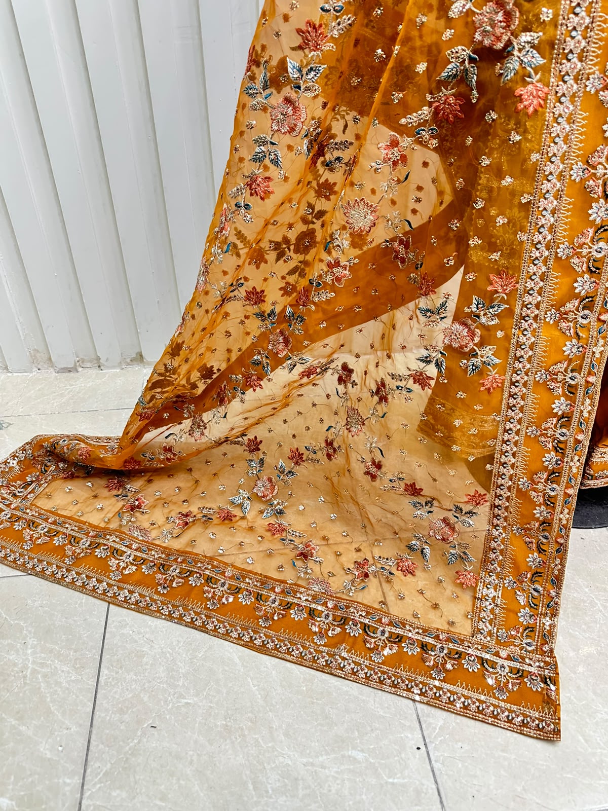 Naqshe Chiffon Catalog B16