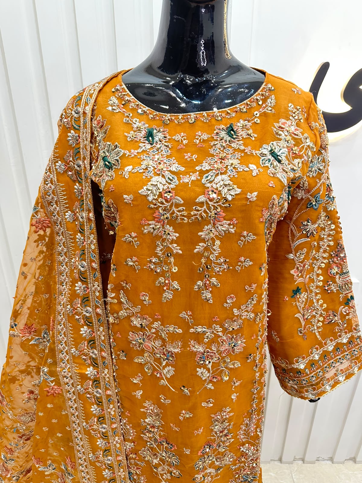Naqshe Chiffon Catalog B16