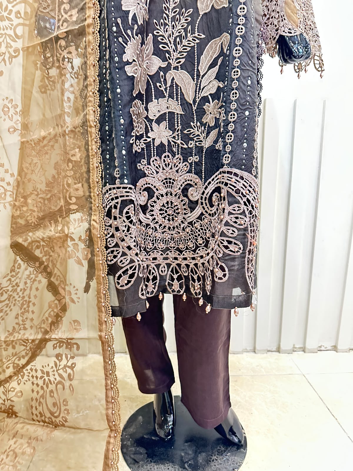 Naqshe Chiffon Catalog B17